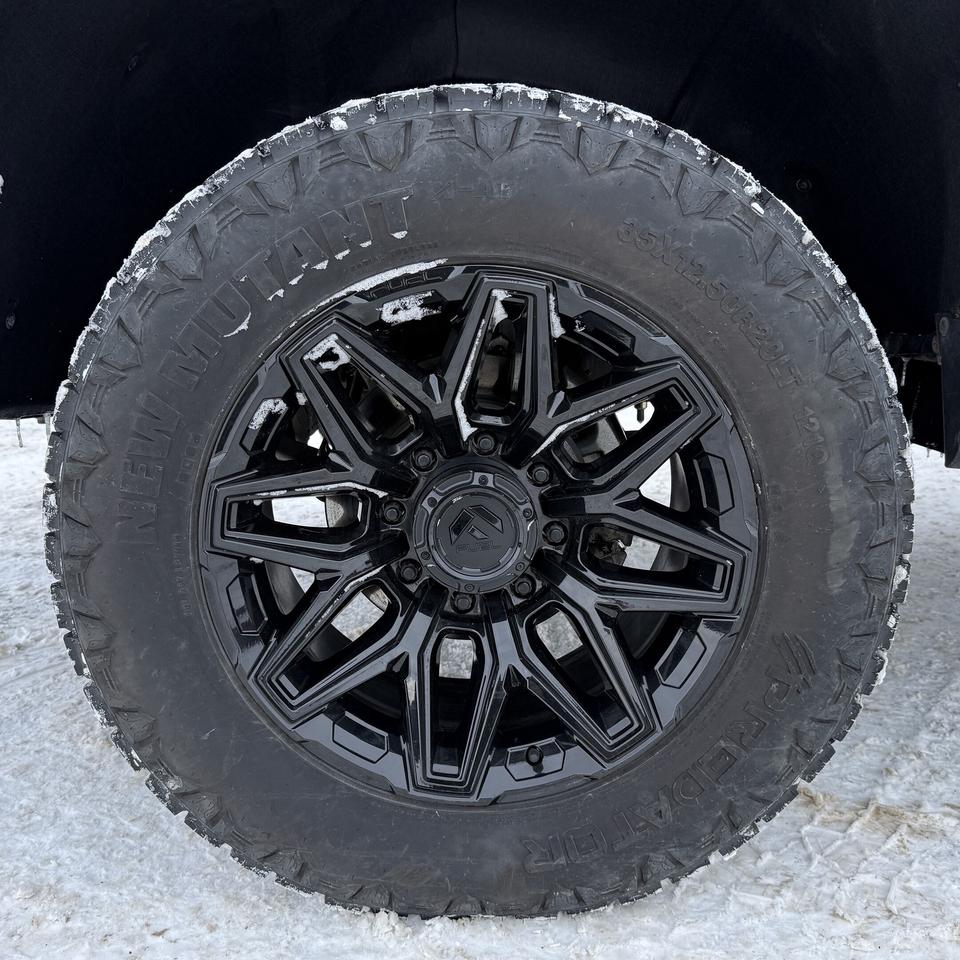 2021 GMC SIERRA 2500HD DENALI LIFT/WHEEL/TIRE PKG Photo
