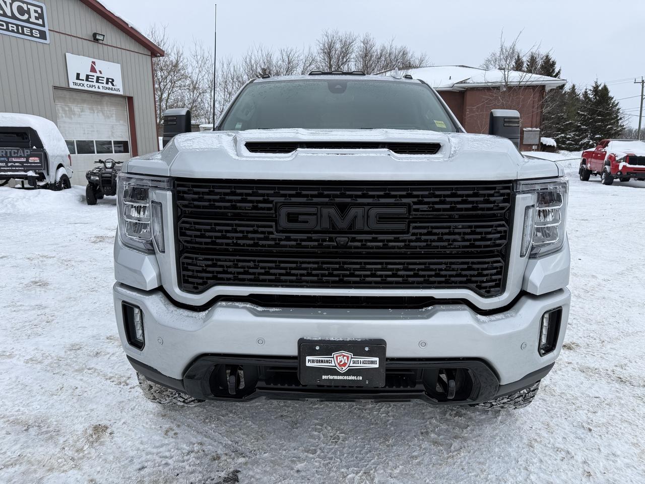 2021 GMC SIERRA 2500HD DENALI LIFT/WHEEL/TIRE PKG Photo