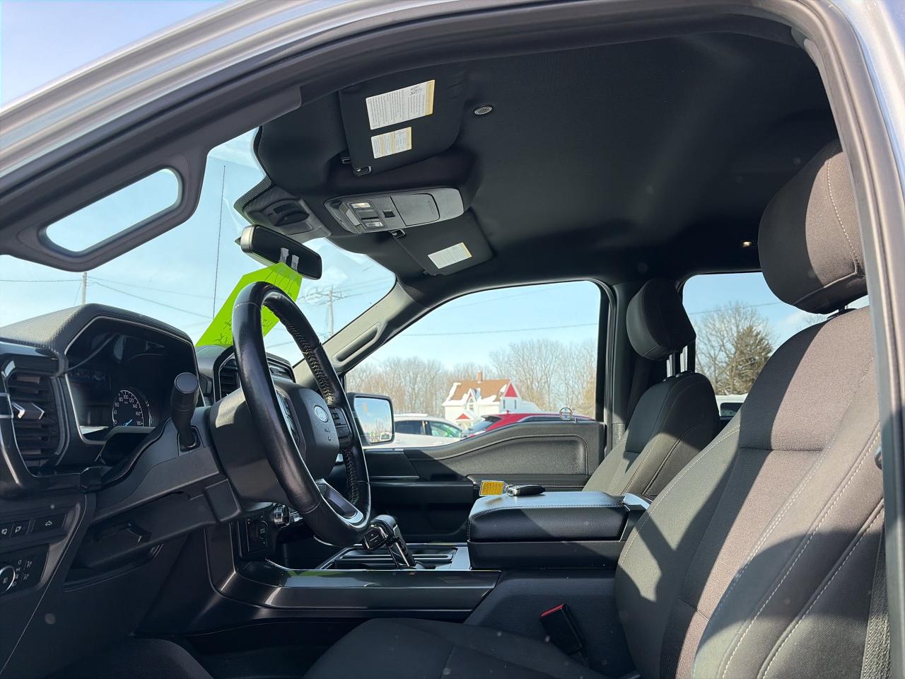 2021 Ford F-150 XLT-5.0L-4X4-SPORT Photo