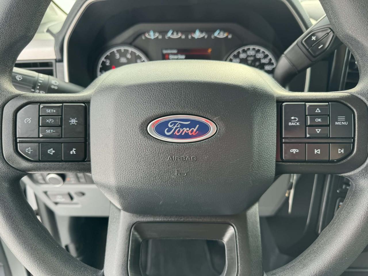 2023 Ford F-150 XL 4WD REG CAB 8' BOX Photo