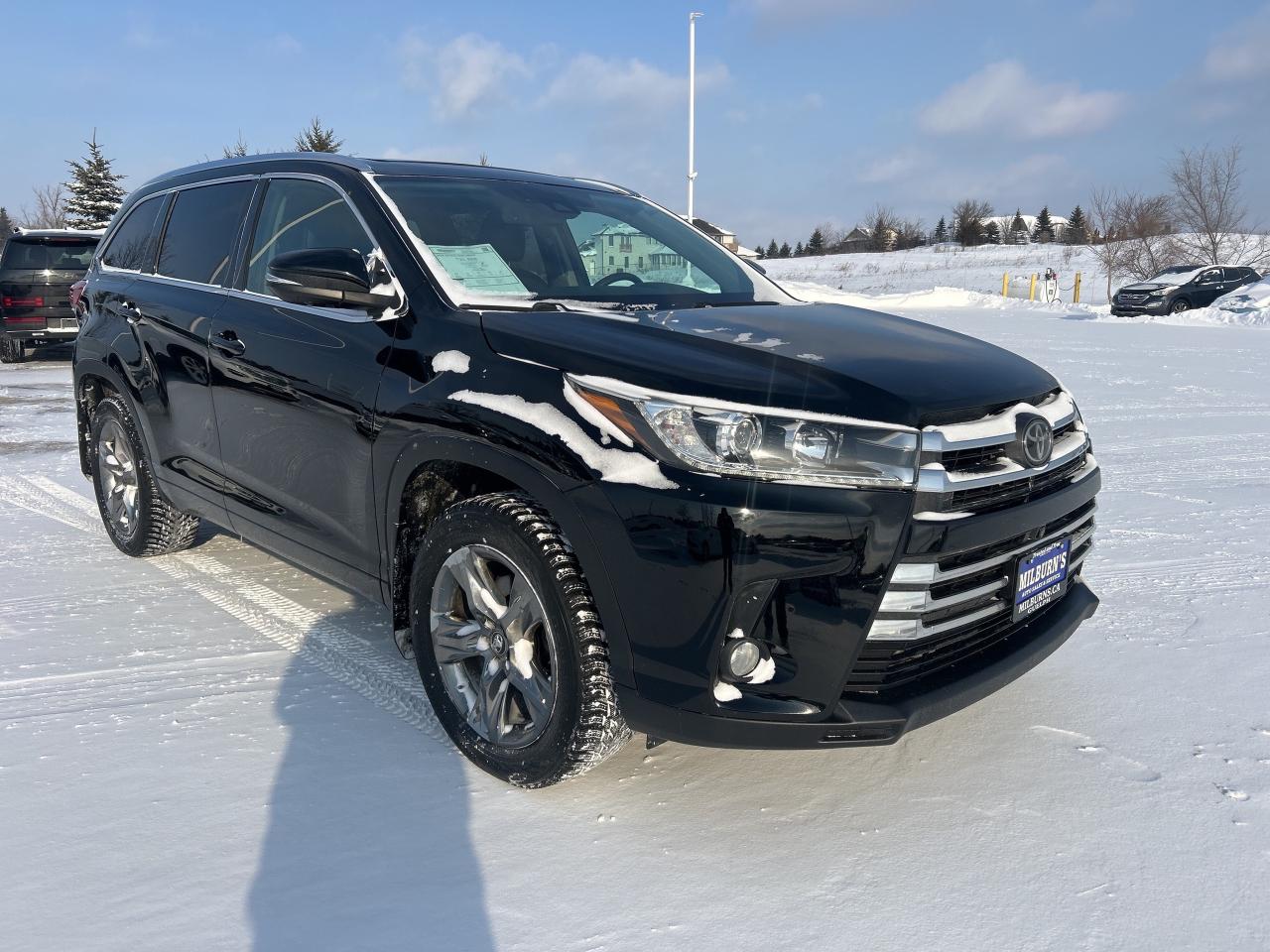 2018 Toyota Highlander Limited AWD   Nav   Pano Roof  Heated/Cooled Seats Photo