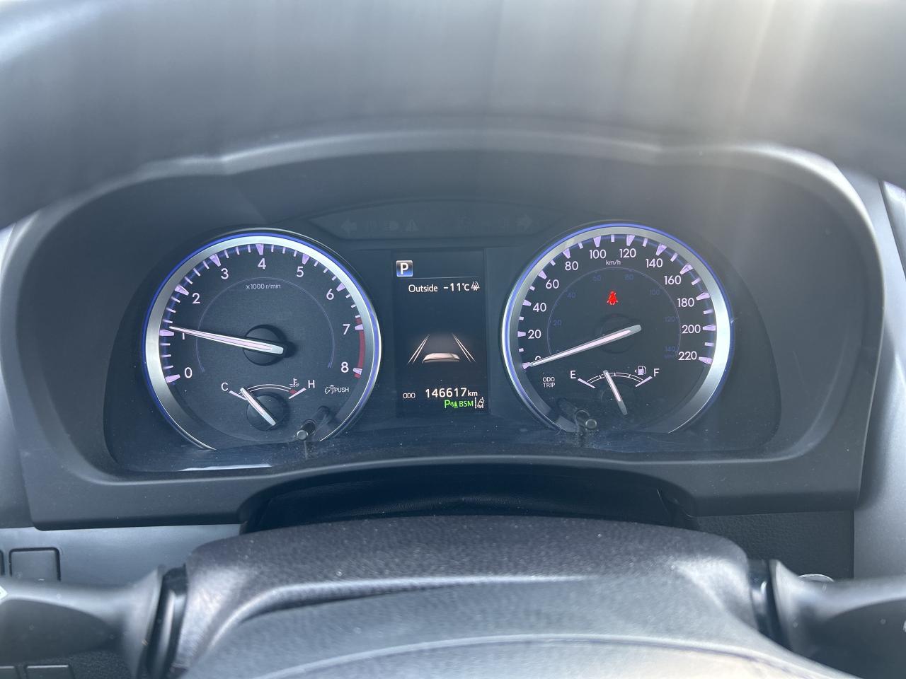 2018 Toyota Highlander Limited AWD   Nav   Pano Roof  Heated/Cooled Seats Photo