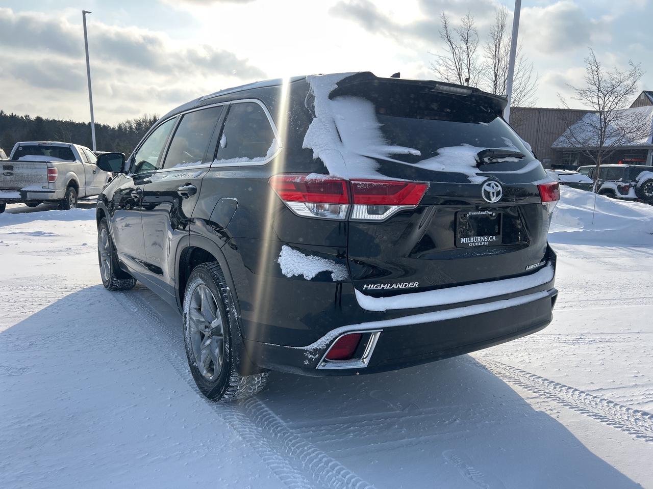 2018 Toyota Highlander Limited AWD   Nav   Pano Roof  Heated/Cooled Seats Photo