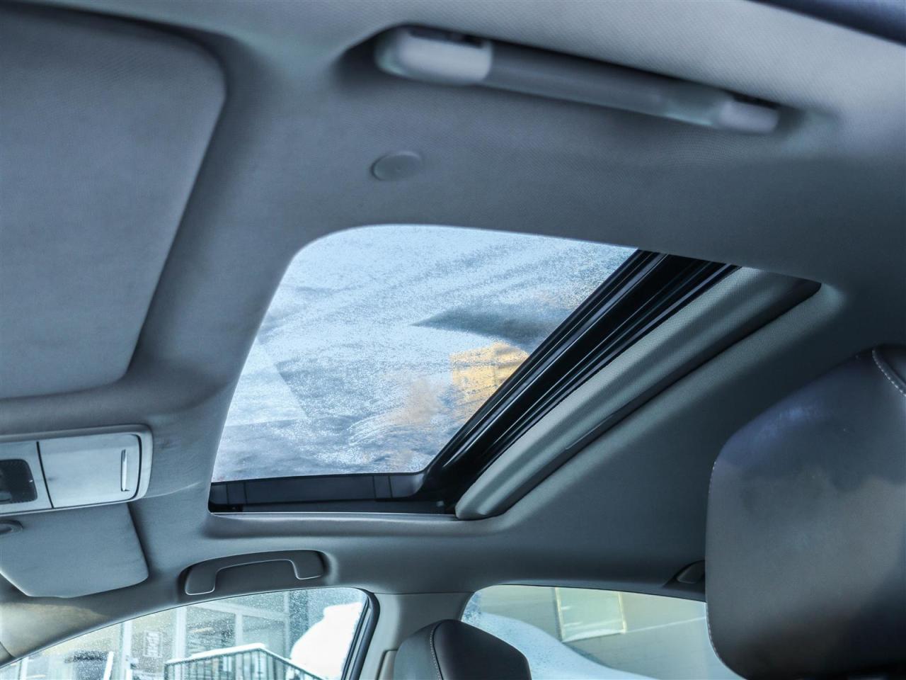 2024 Honda Accord Hybrid Touring HYBRID LEATHER NAVIGATION Photo