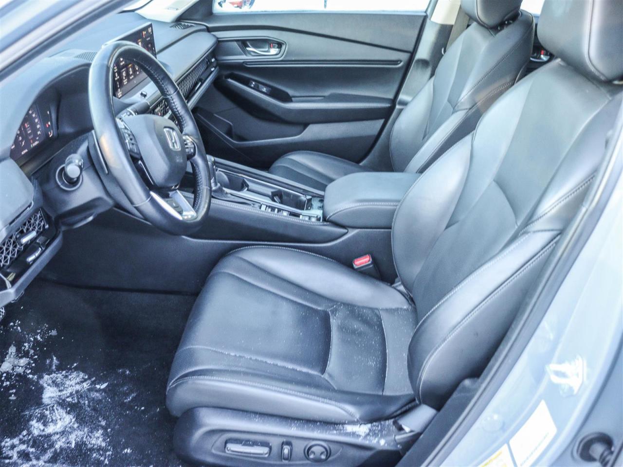 2024 Honda Accord Hybrid Touring HYBRID LEATHER NAVIGATION Photo