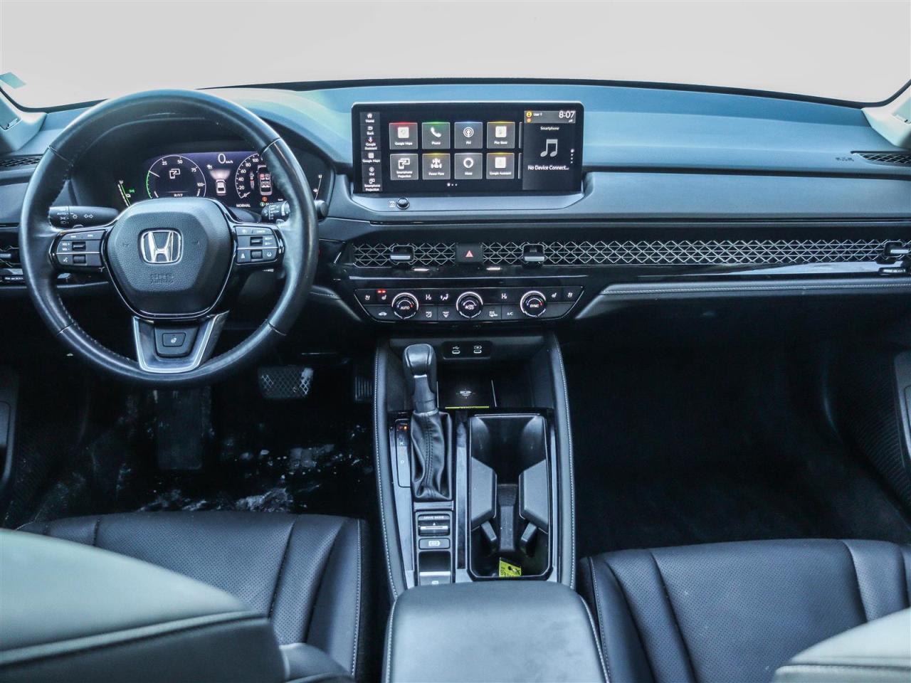 2024 Honda Accord Hybrid Touring HYBRID LEATHER NAVIGATION Photo