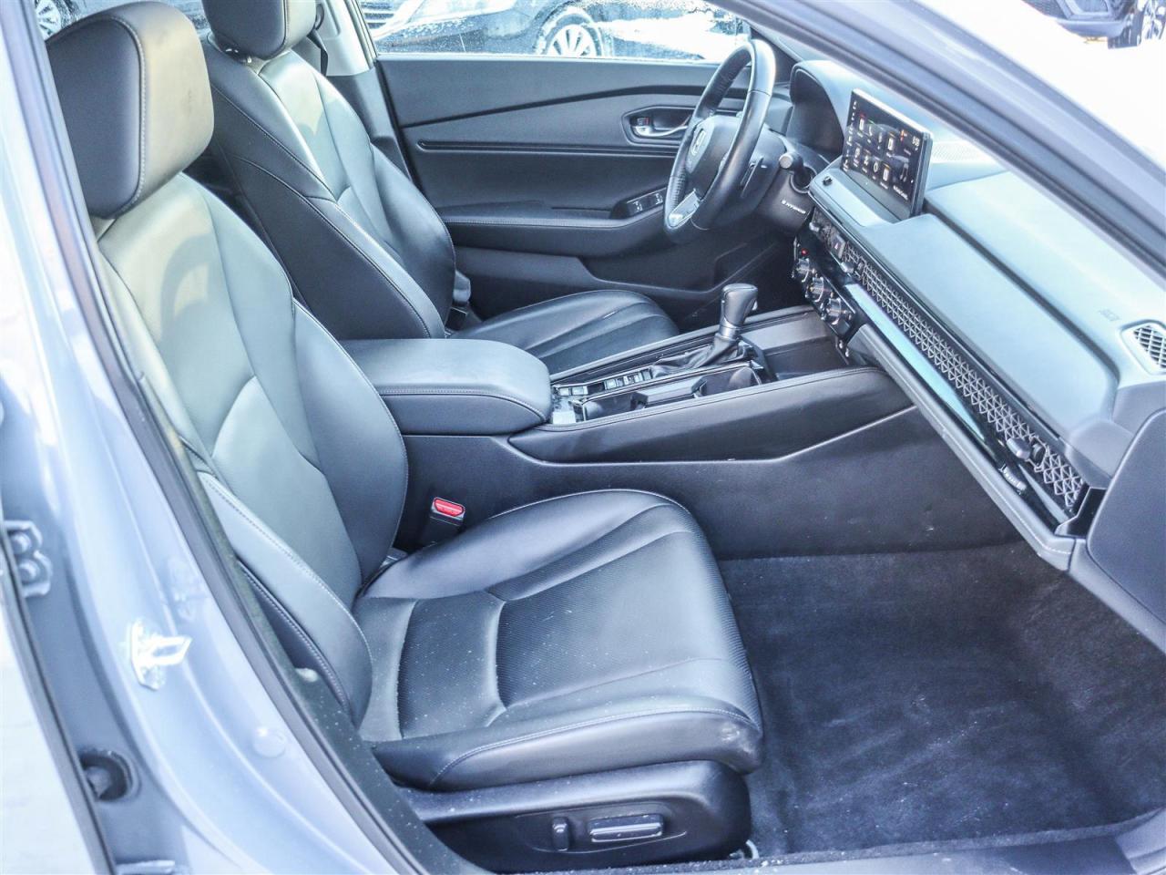 2024 Honda Accord Hybrid Touring HYBRID LEATHER NAVIGATION Photo