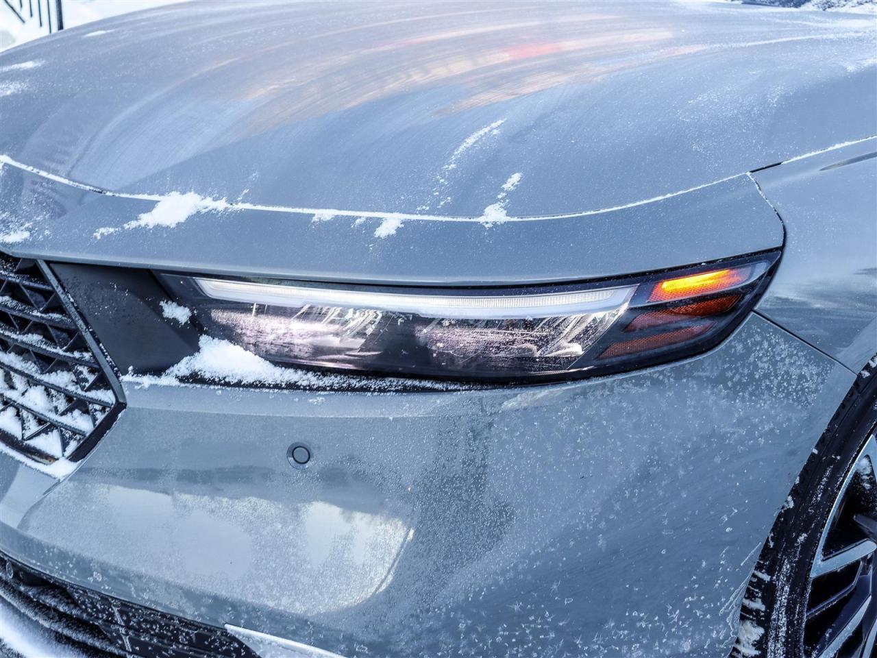 2024 Honda Accord Hybrid Touring HYBRID LEATHER NAVIGATION Photo