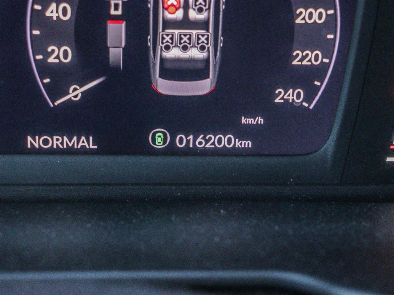 2024 Honda Accord Hybrid Touring HYBRID LEATHER NAVIGATION Photo