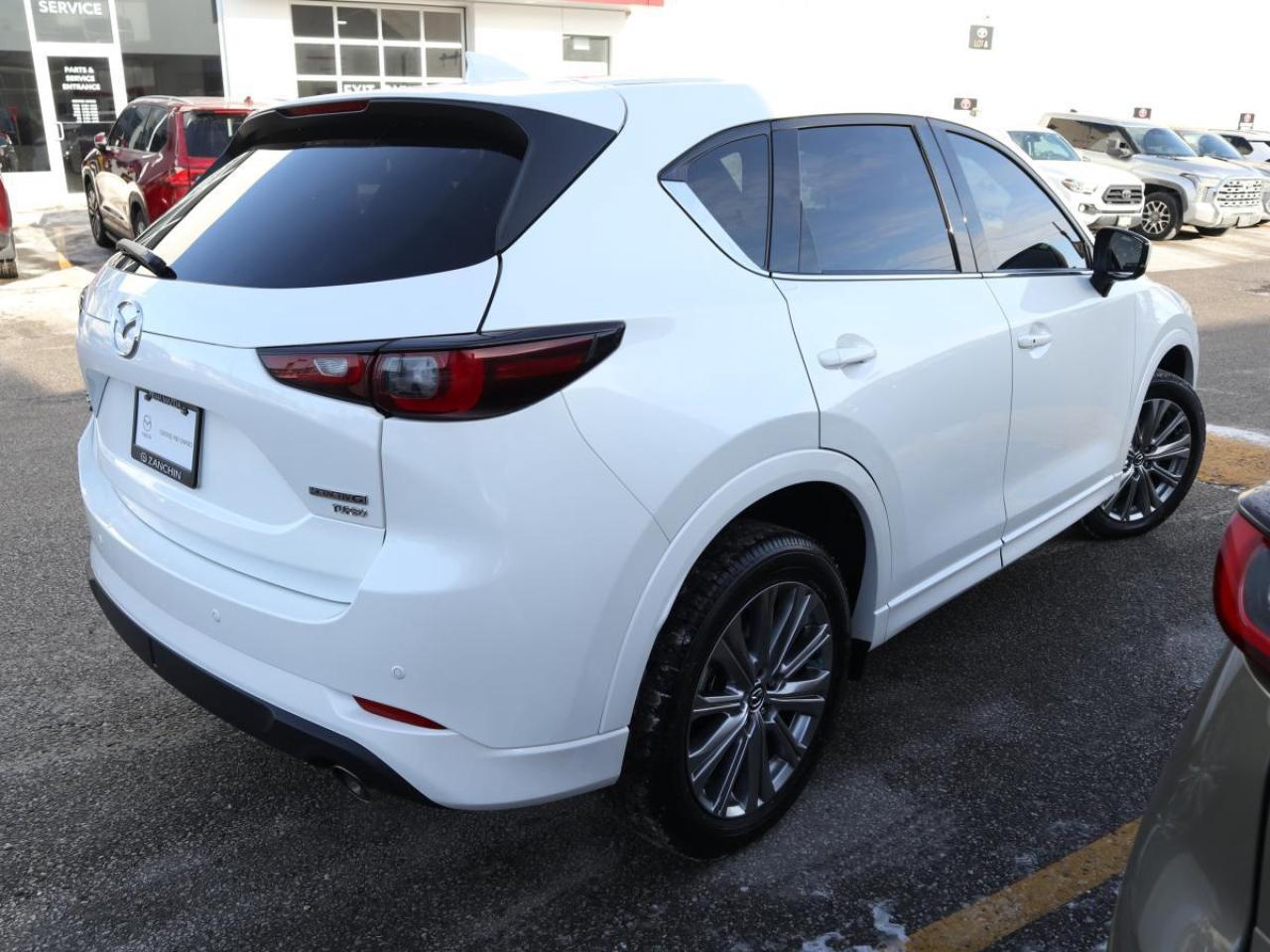 2022 Mazda CX-5 SIGNATURE AWD/ ONLY 34K/ CARFAX CLEAN/ 3.95% RATE Photo