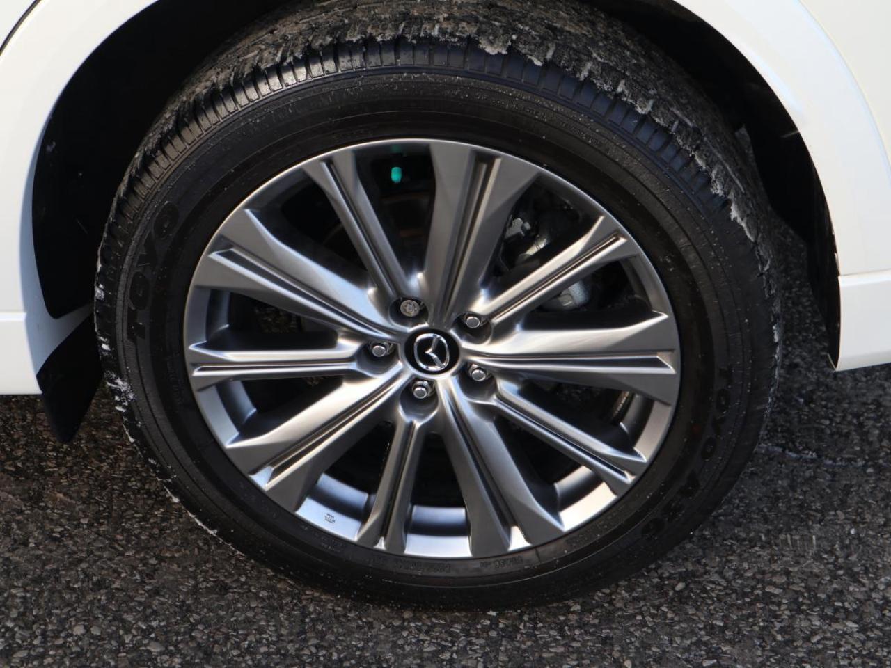 2022 Mazda CX-5 SIGNATURE AWD/ ONLY 34K/ CARFAX CLEAN/ 3.95% RATE Photo