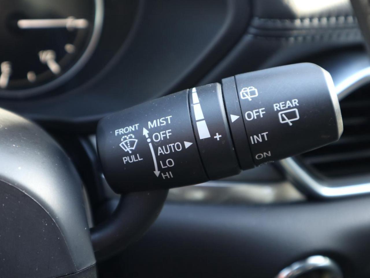 2022 Mazda CX-5 SIGNATURE AWD/ ONLY 34K/ CARFAX CLEAN/ 3.95% RATE Photo