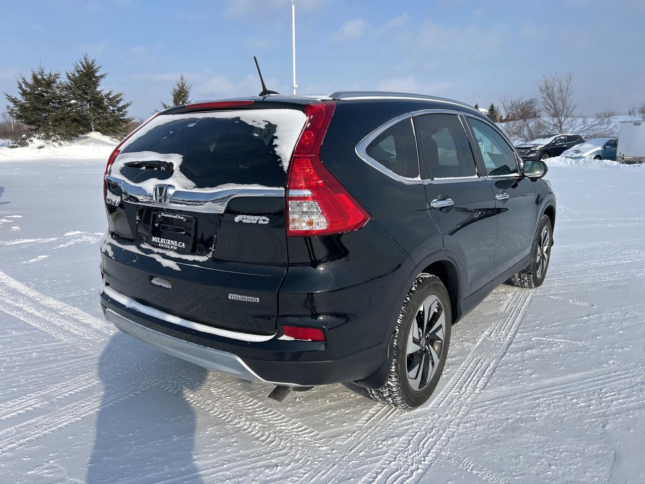 2016 Honda CR-V Touring AWD   Nav   Sunroof   Leather Heated Seats Photo4