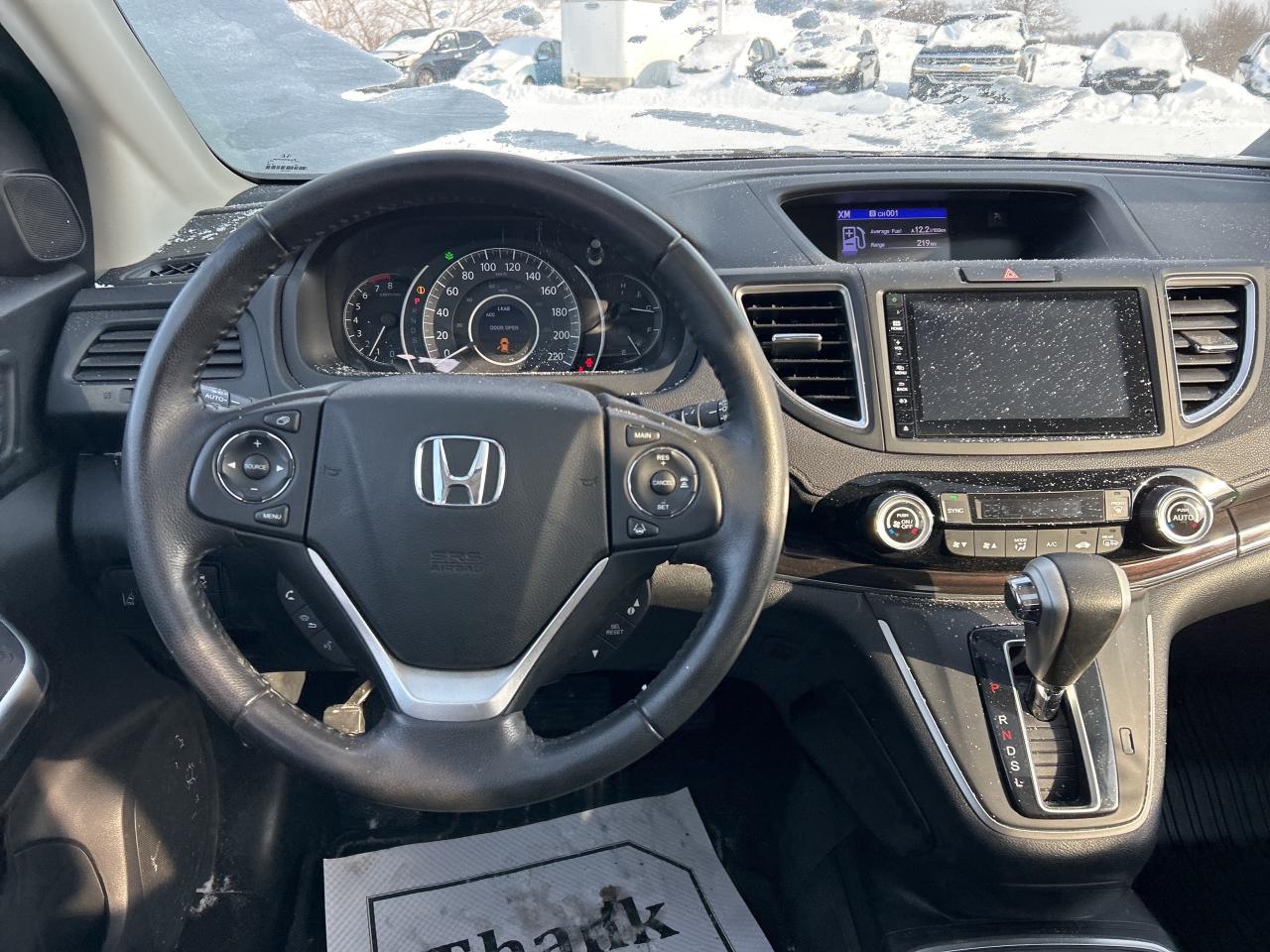 2016 Honda CR-V Touring AWD   Nav   Sunroof   Leather Heated Seats Photo