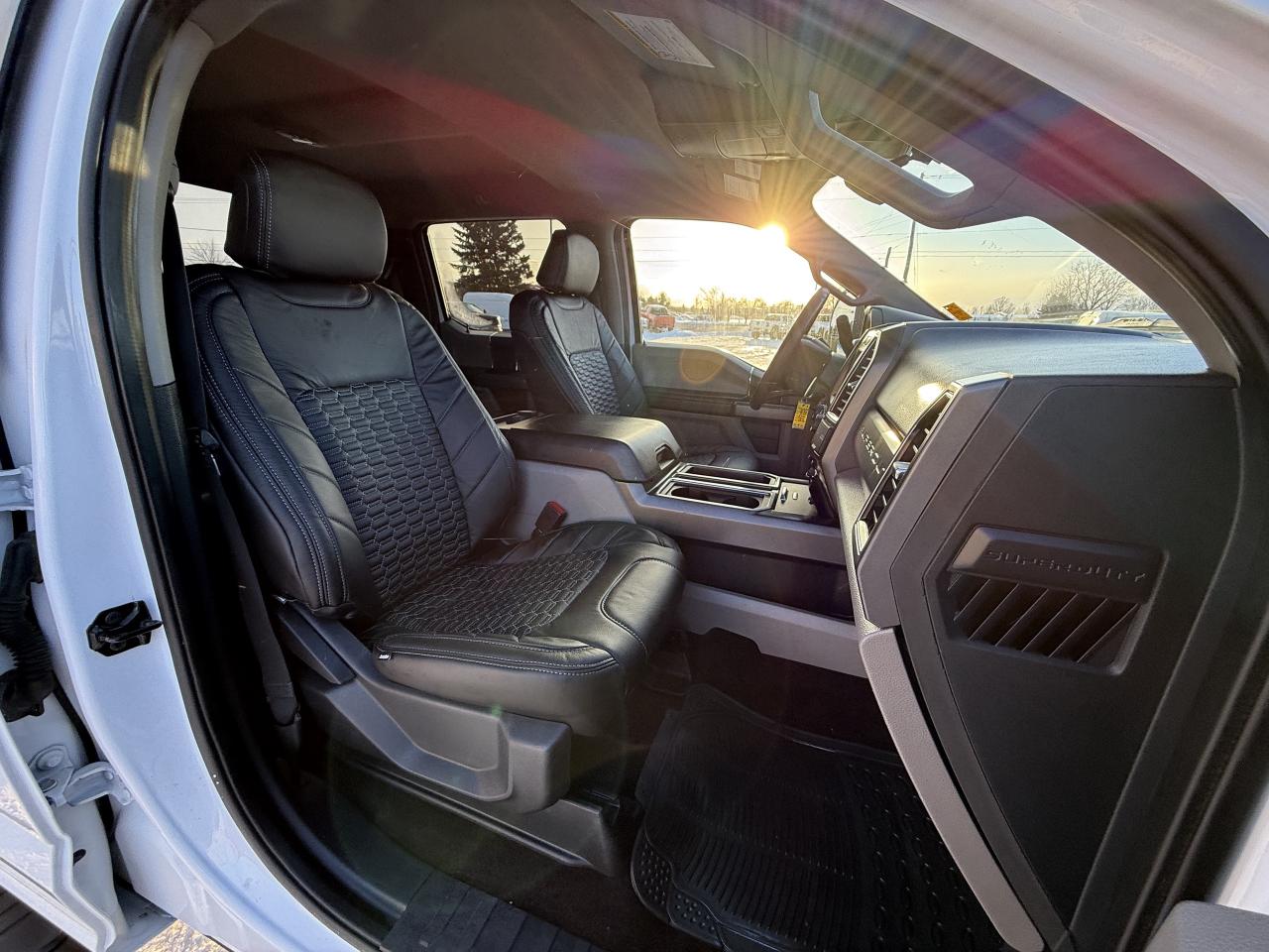 2022 Ford F-250 XLT BDS LEVEL/WHEEL/TIRE/LEATHER PKG!! Photo