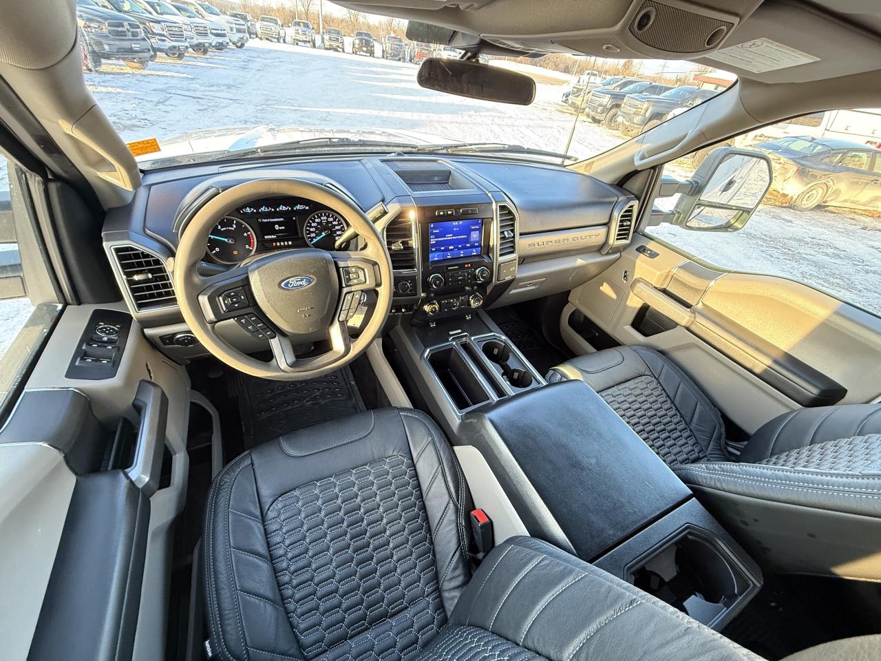 2022 Ford F-250 XLT BDS LEVEL/WHEEL/TIRE/LEATHER PKG!! Photo