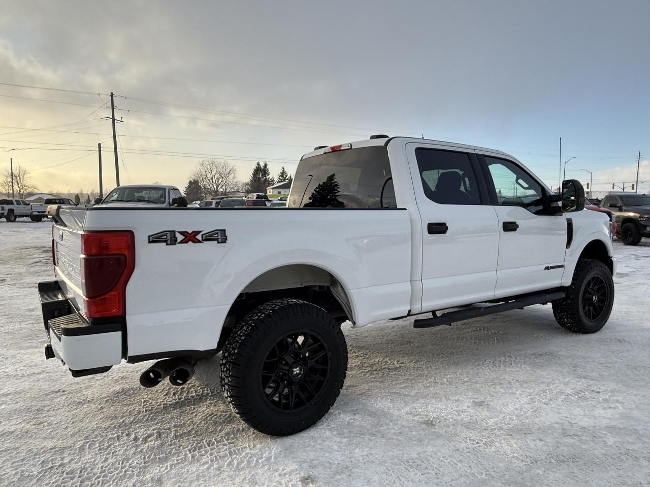 2022 Ford F-250 XLT BDS LEVEL/WHEEL/TIRE/LEATHER PKG!! Photo