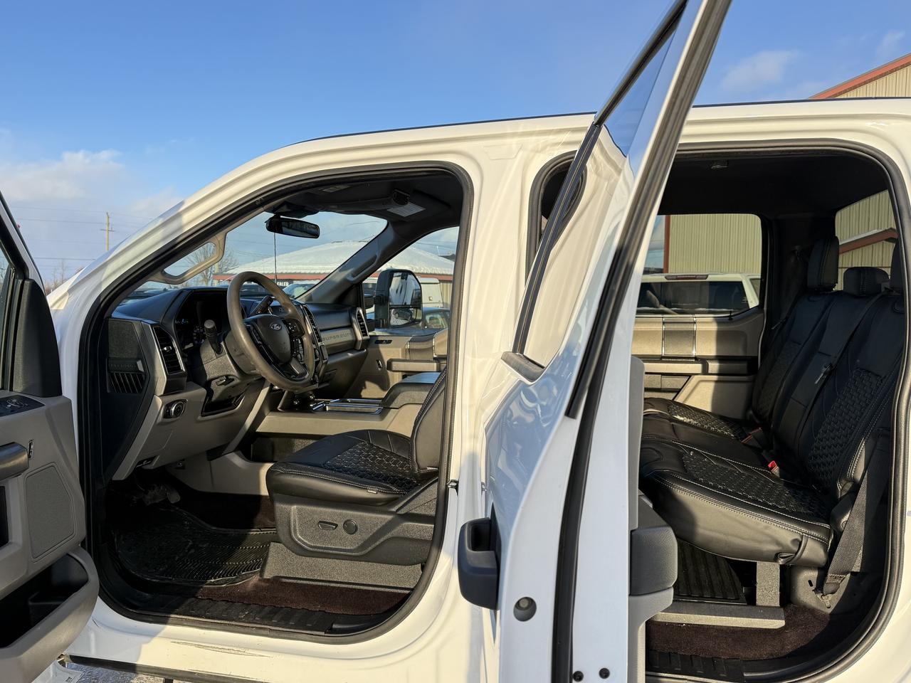 2022 Ford F-250 XLT BDS LEVEL/WHEEL/TIRE/LEATHER PKG!! Photo