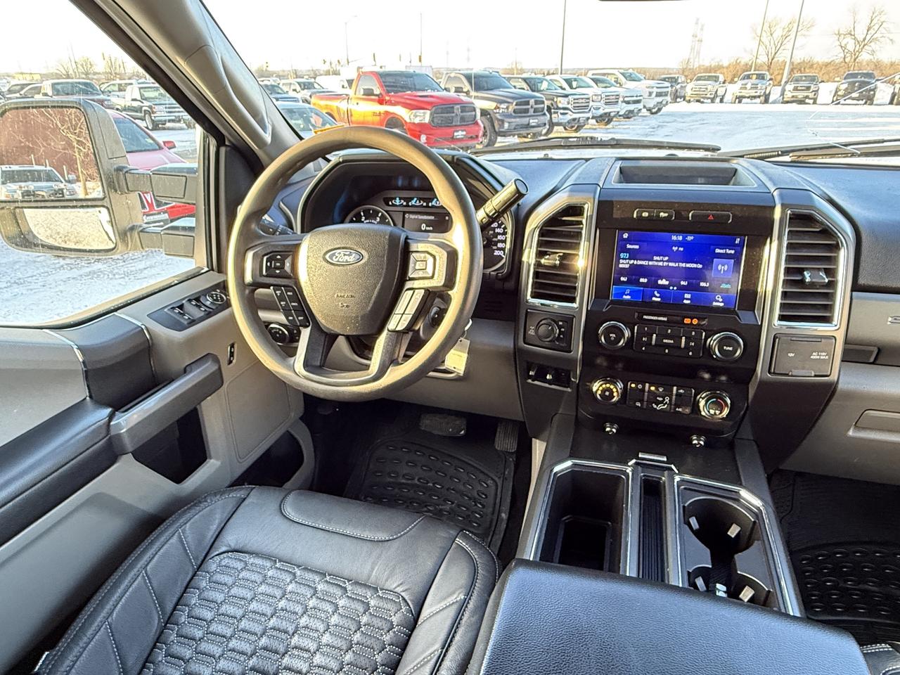 2022 Ford F-250 XLT BDS LEVEL/WHEEL/TIRE/LEATHER PKG!! Photo