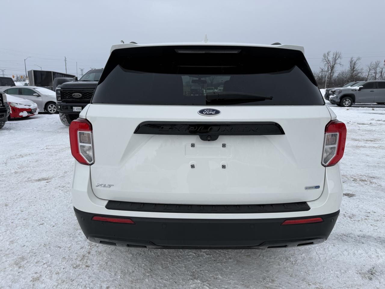 2020 Ford Explorer XLT 4WD Photo