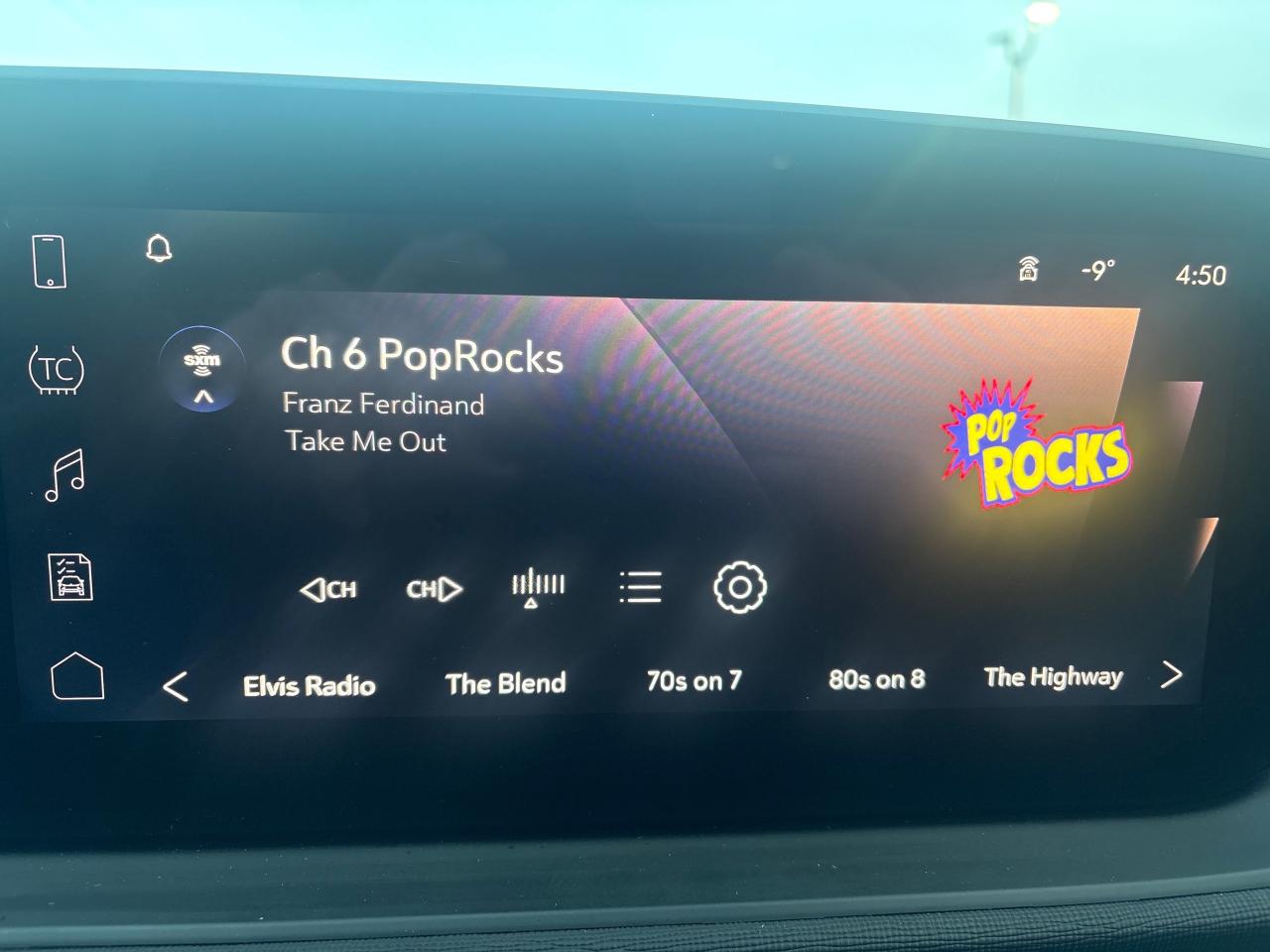 2025 Buick Envista Preferred + Adaptive Cruise + Low Kms + 1 Owner Photo