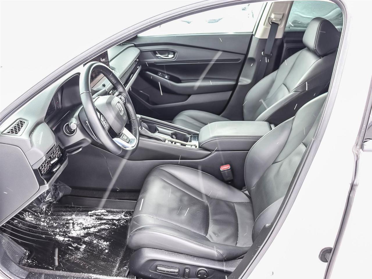 2023 Honda Accord Hybrid TOURING Photo