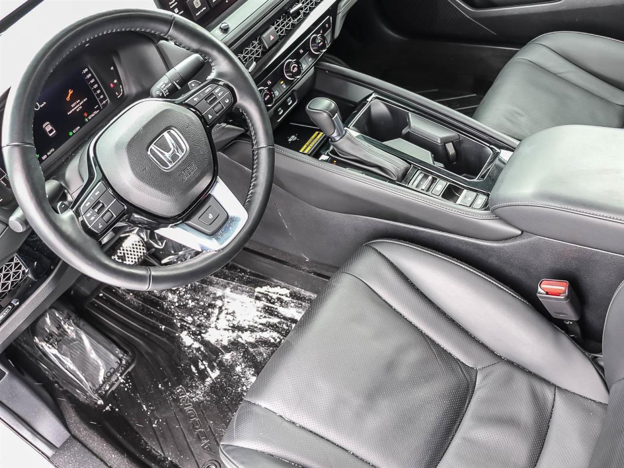 2023 Honda Accord Hybrid TOURING Photo