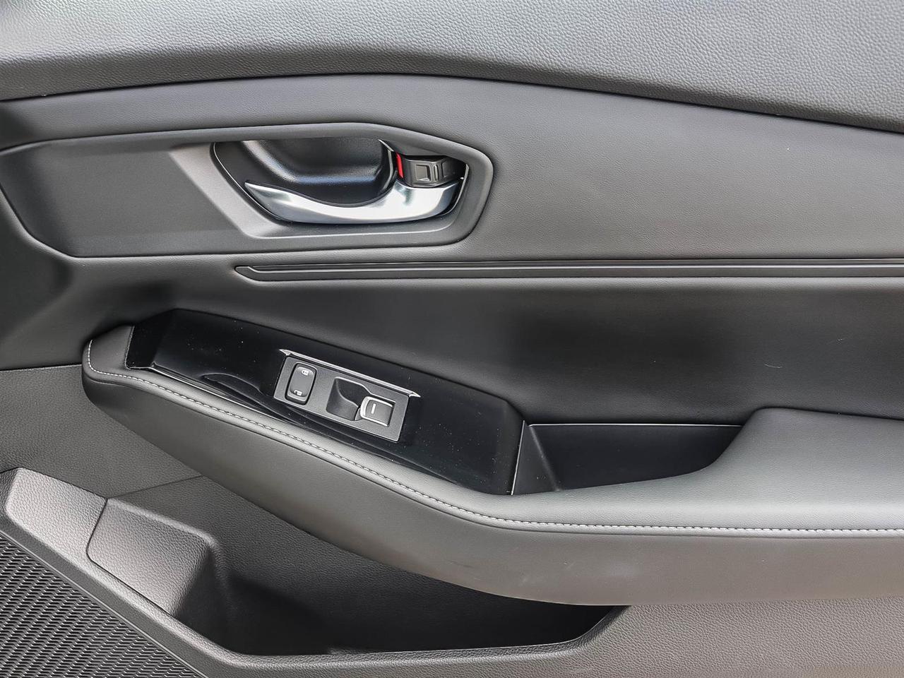 2023 Honda Accord Hybrid TOURING Photo