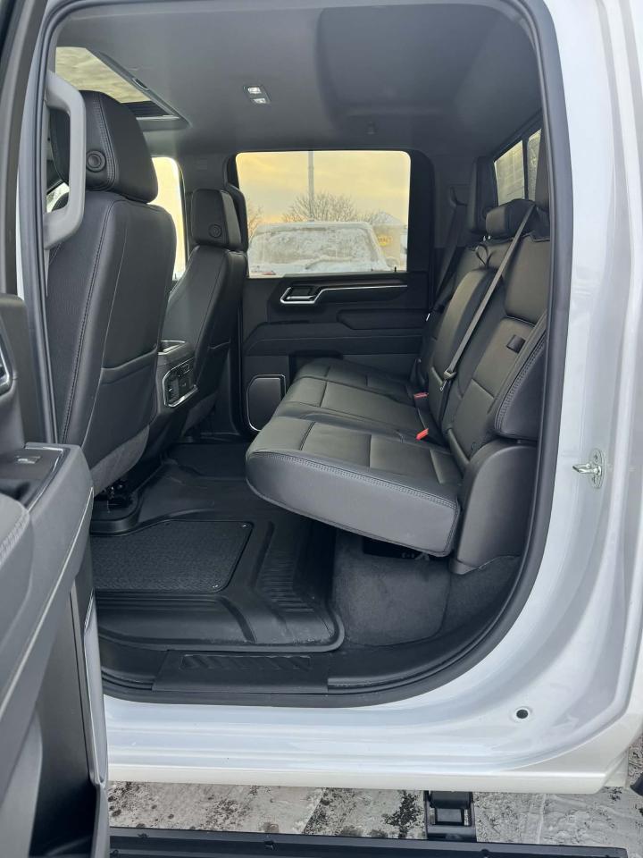 2025 GMC SIERRA 2500HD 4WD Crew Cab Denali Duramax Diesel Photo