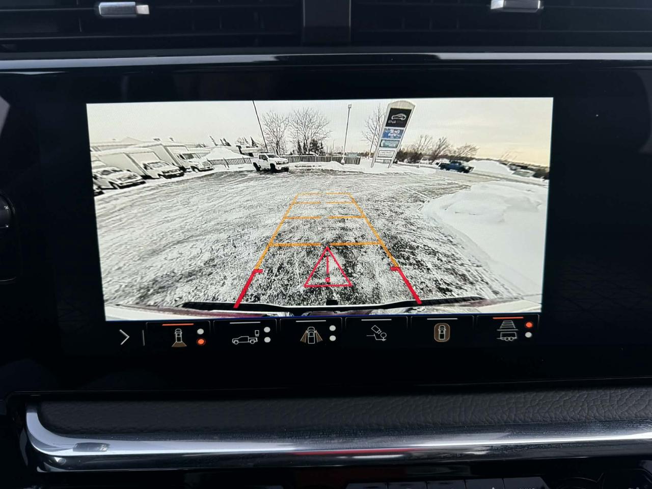 2025 GMC SIERRA 2500HD 4WD Crew Cab Denali Duramax Diesel Photo