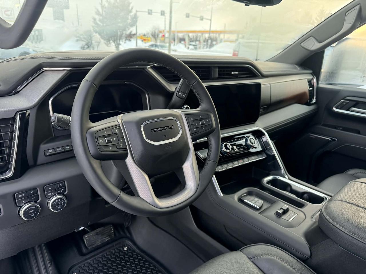 2025 GMC SIERRA 2500HD 4WD Crew Cab Denali Duramax Diesel Photo