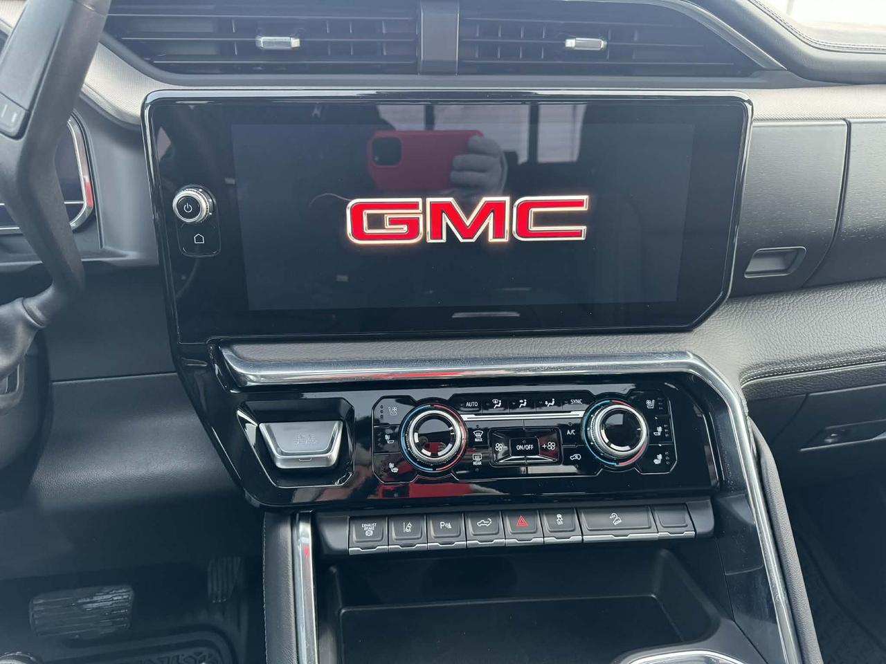 2025 GMC SIERRA 2500HD 4WD Crew Cab Denali Duramax Diesel Photo