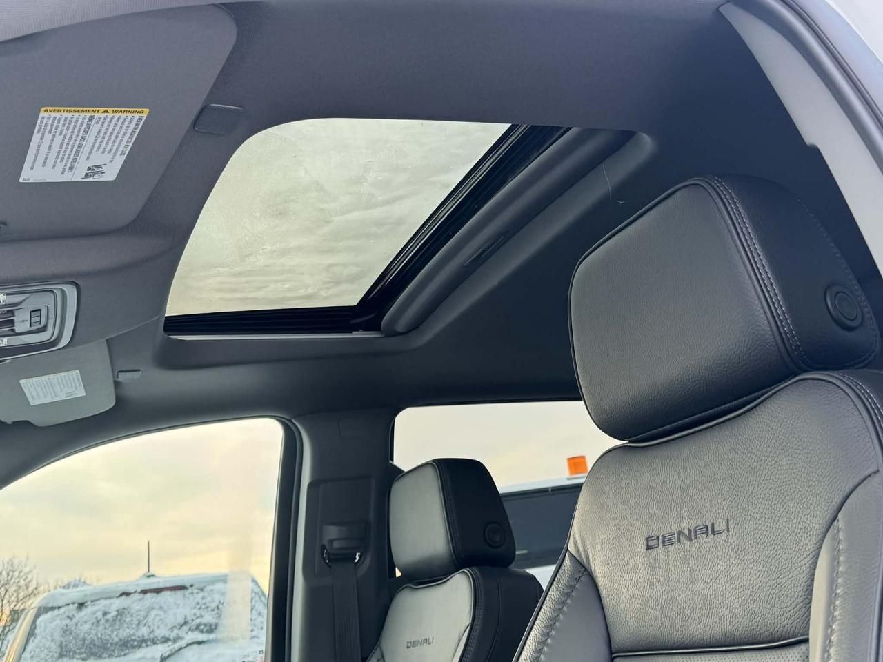 2025 GMC SIERRA 2500HD 4WD Crew Cab Denali Duramax Diesel Photo