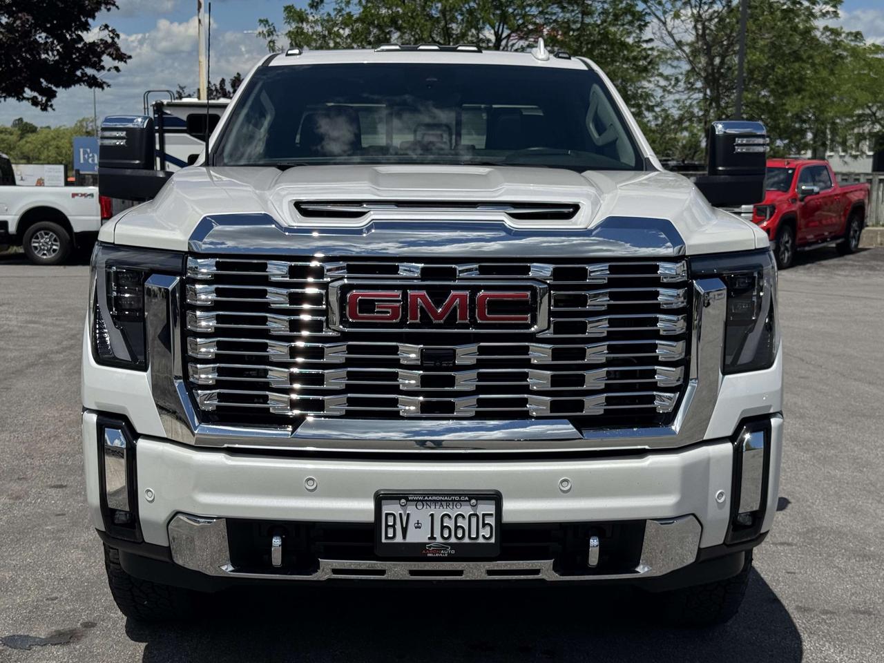 2025 GMC SIERRA 2500HD 4WD Crew Cab Denali Duramax Diesel Photo