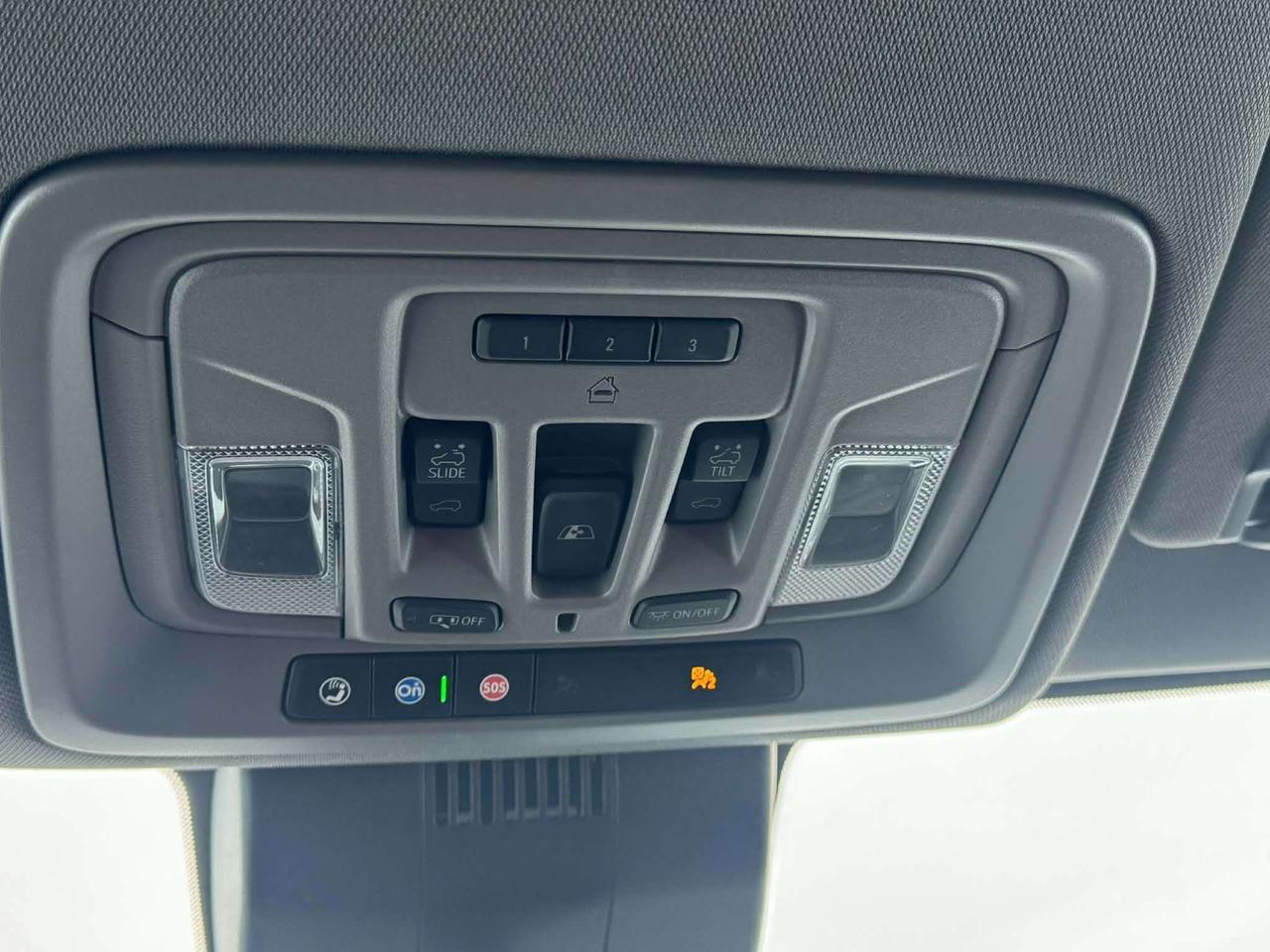 2025 GMC SIERRA 2500HD 4WD Crew Cab Denali Duramax Diesel Photo