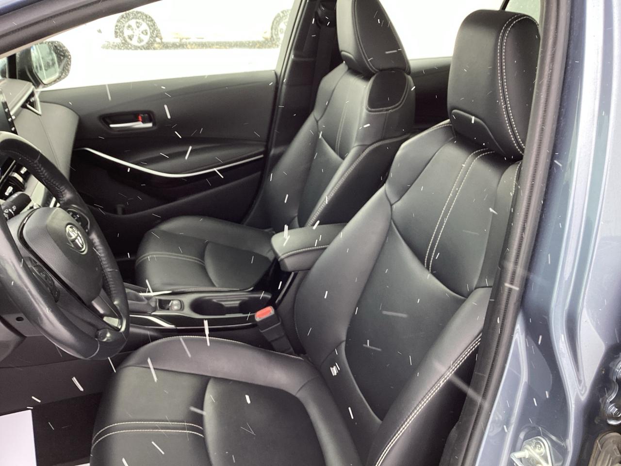 2020 Toyota Corolla Hybrid Premium Photo