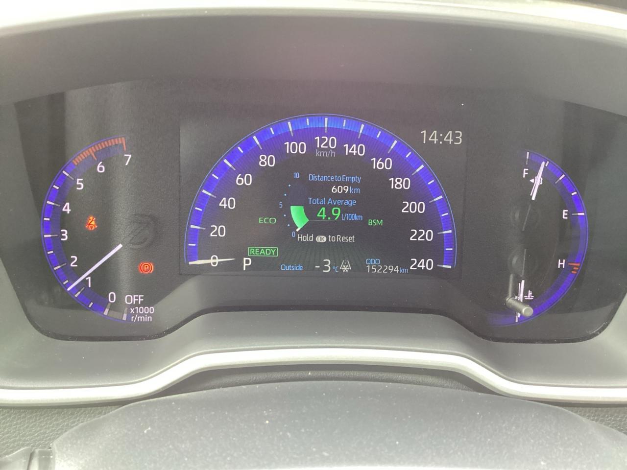 2020 Toyota Corolla Hybrid Premium Photo