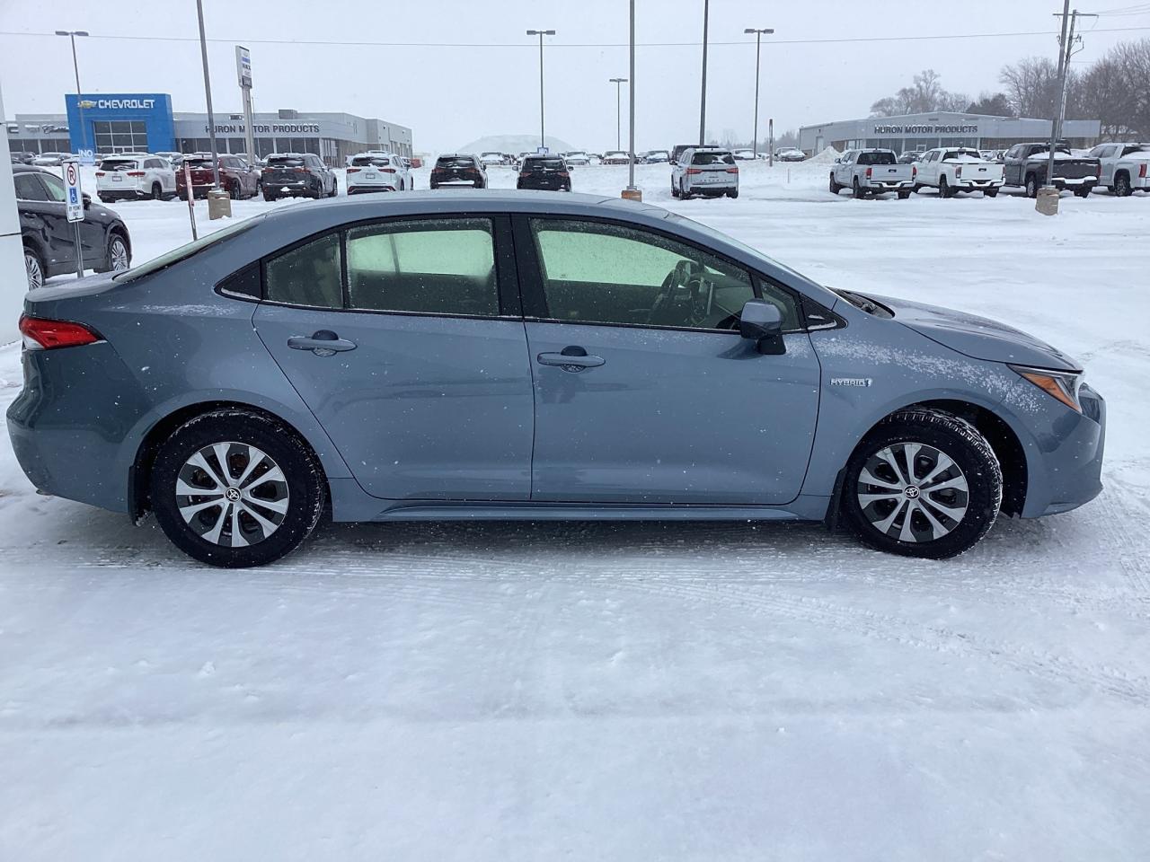 2020 Toyota Corolla Hybrid Premium Photo