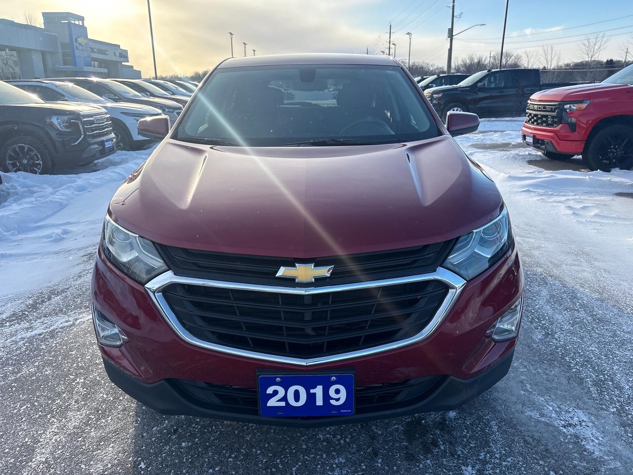 2019 Chevrolet Equinox 1LT AWD + Heated Seats + Power Seat + 1 Owner Photo1