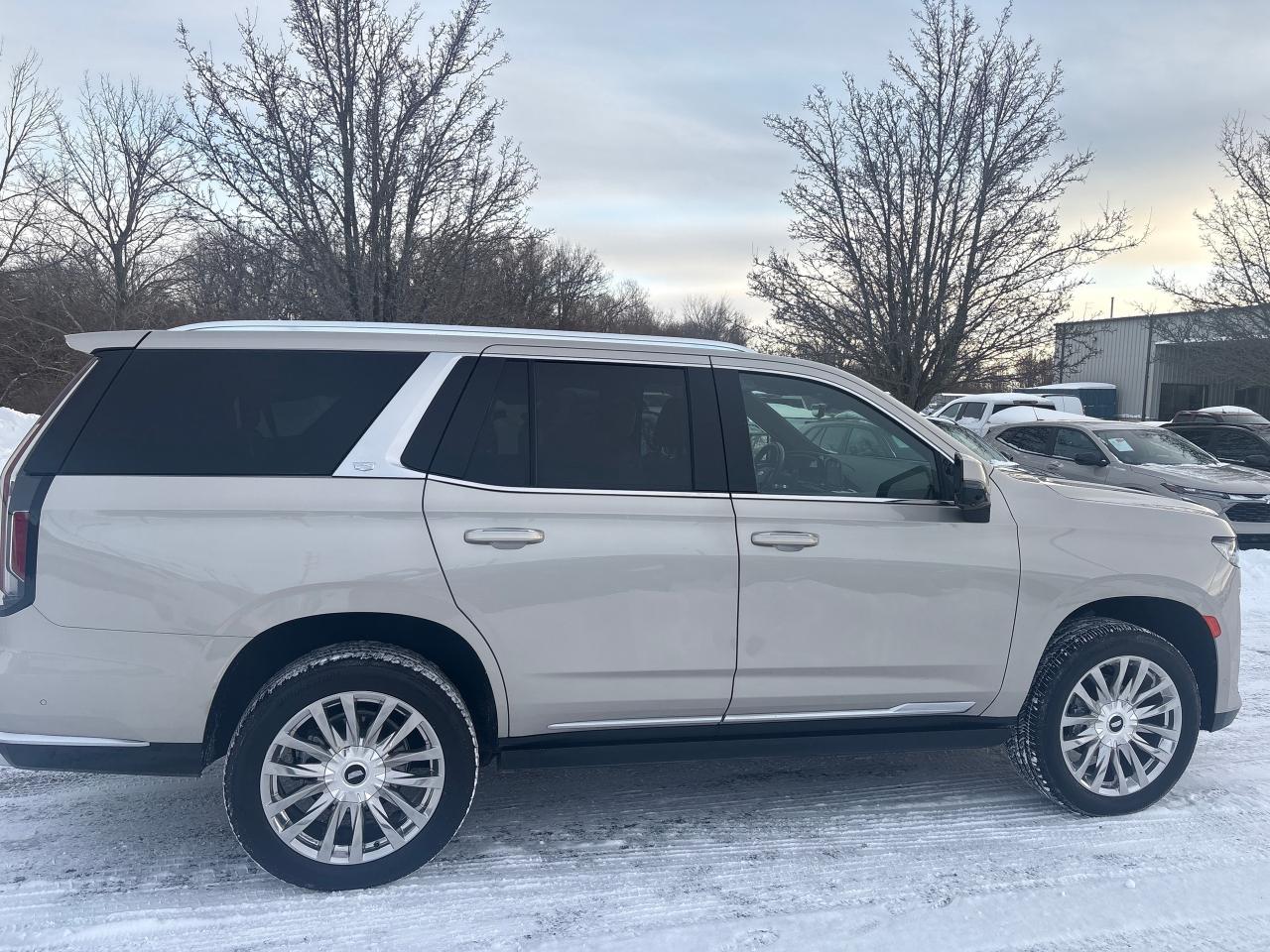 2024 Cadillac Escalade Premium Luxury 4WD + Drivers Assist Tech Pkg + Pow Photo