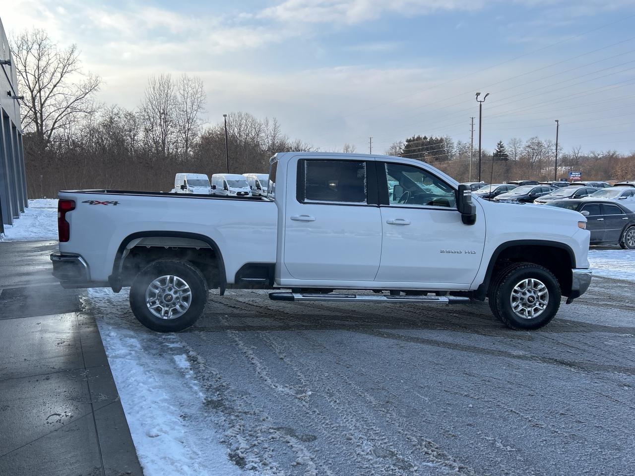 2025 Chevrolet SILVERADO 2500HD LT 159" Photo