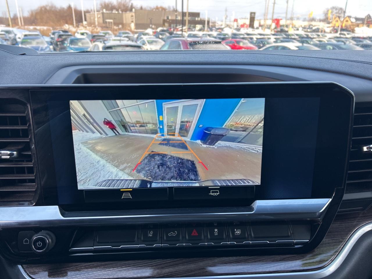 2025 Chevrolet SILVERADO 2500HD LT 159" Photo