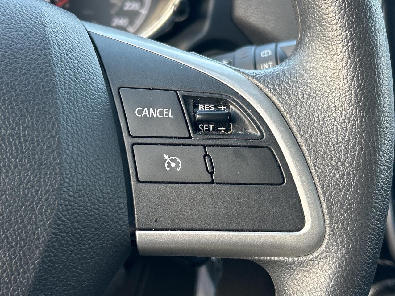 2024 Mitsubishi RVR ES Photo