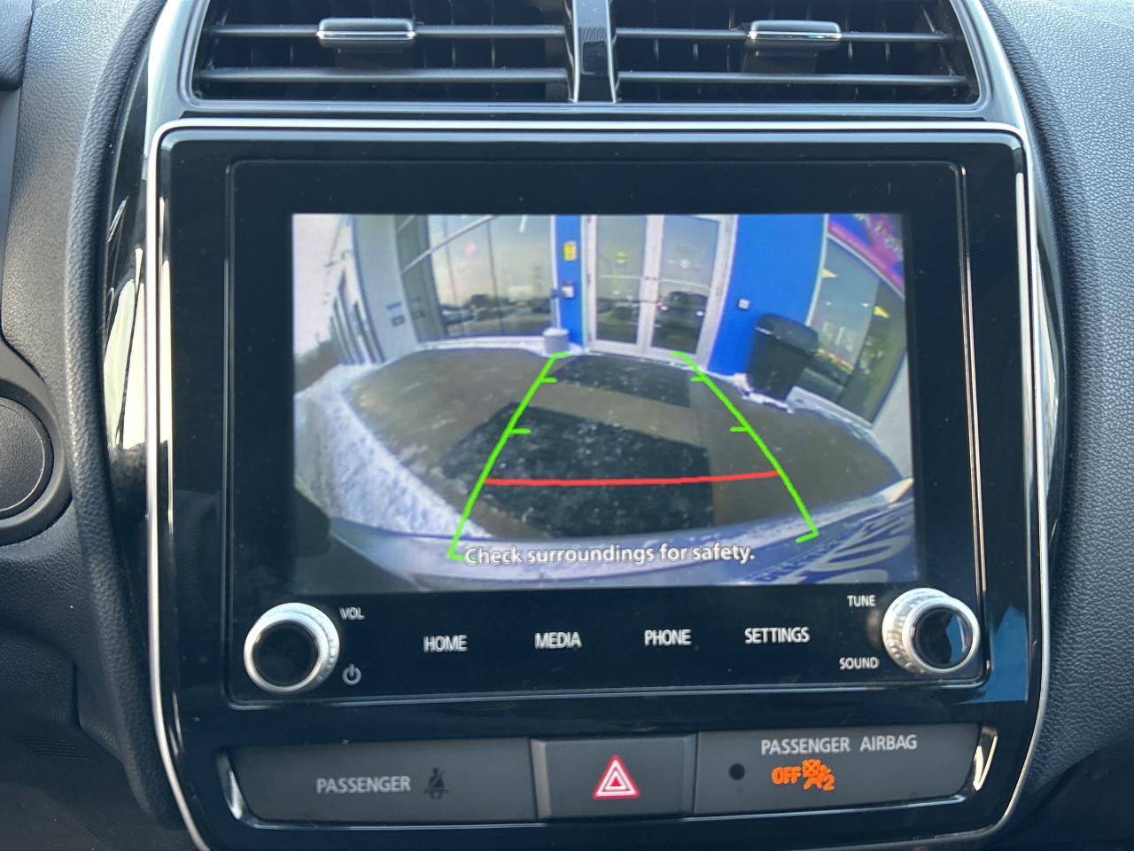 2024 Mitsubishi RVR ES Photo