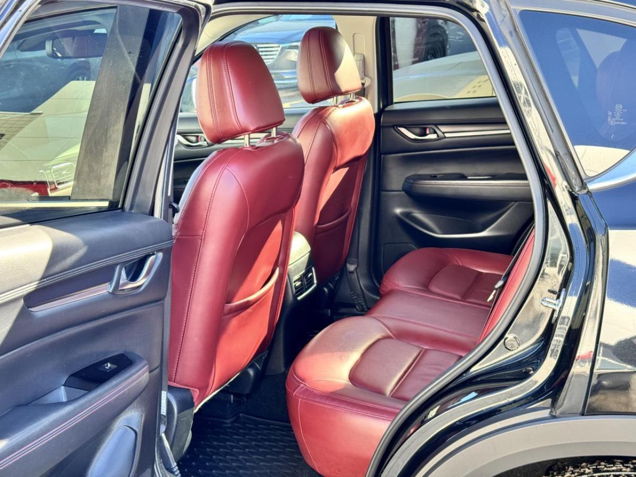 2022 Mazda CX-5 KURO EDITION/ EXTENDED WARRANTY/ 3.95% RATE/ CPO Photo