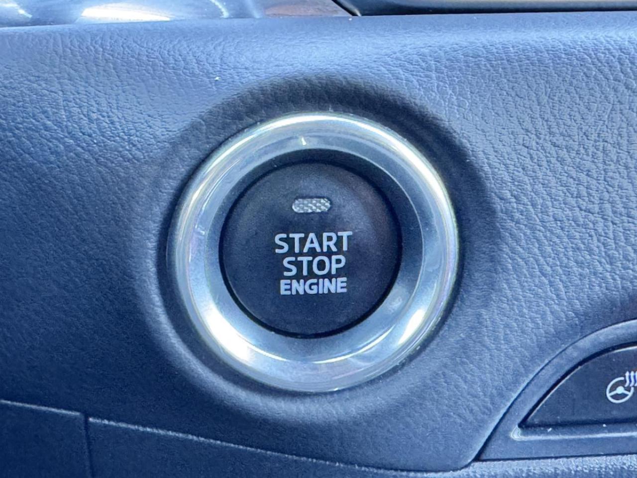 2022 Mazda CX-5 KURO EDITION/ EXTENDED WARRANTY/ 3.95% RATE/ CPO Photo