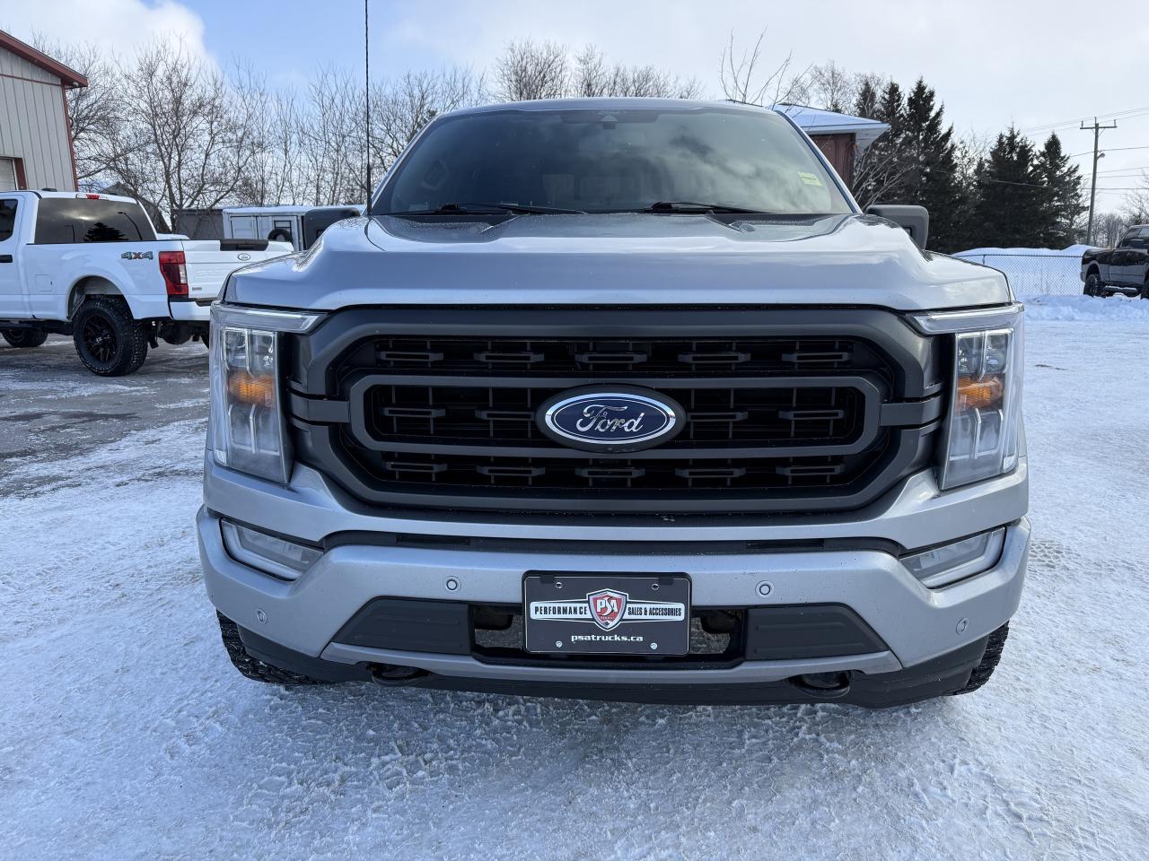 2021 Ford F-150 XLT 4WD SuperCrew 5.5' Box Photo