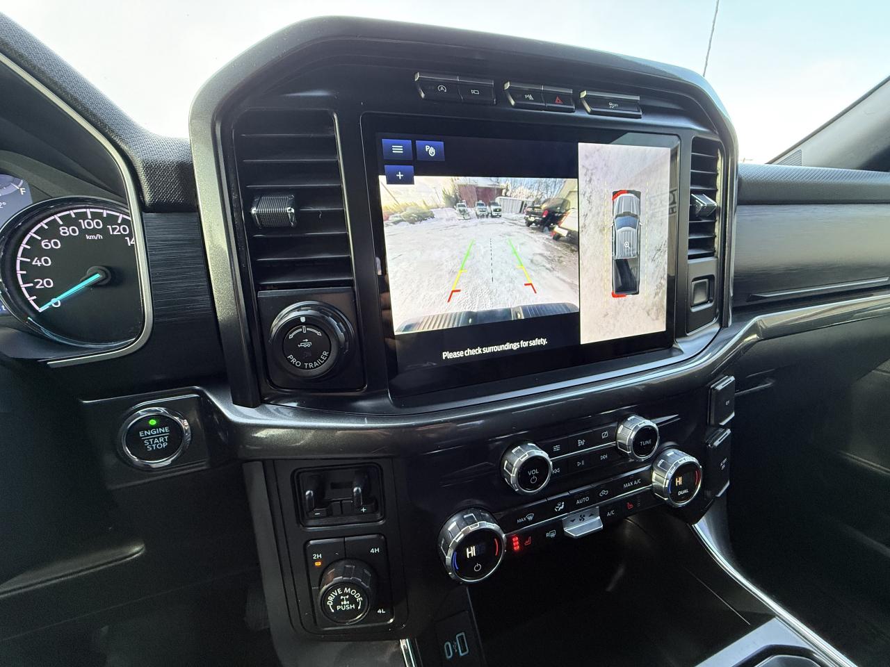 2021 Ford F-150 XLT 4WD SuperCrew 5.5' Box Photo