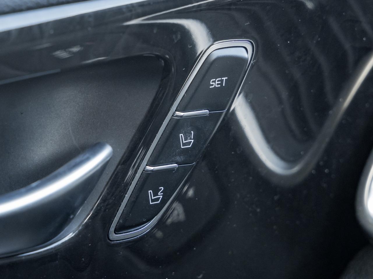 2016 Kia Sorento AWD 4dr 3.3L EX 7-Seater   Certified! Leather! Photo