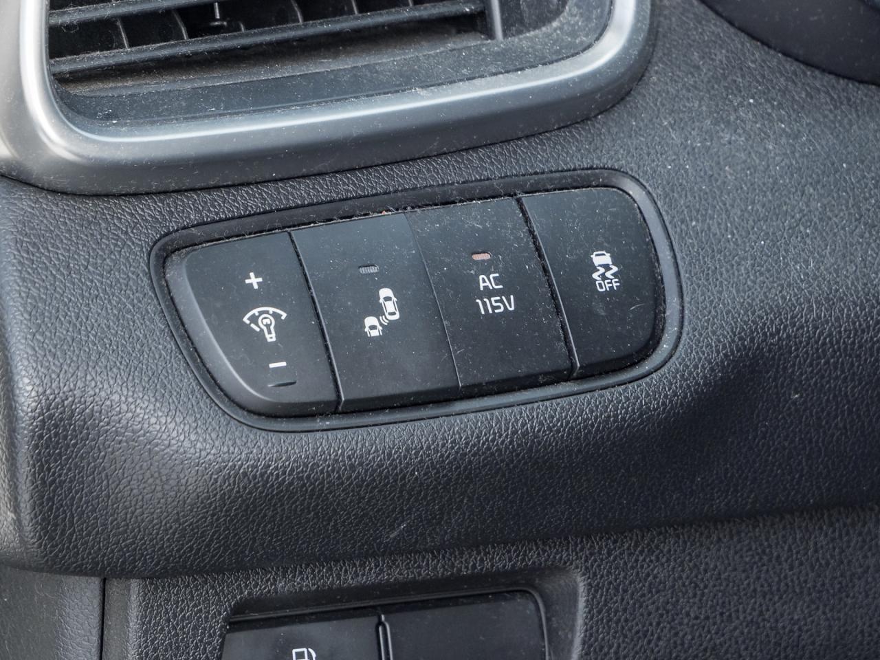 2016 Kia Sorento AWD 4dr 3.3L EX 7-Seater   Certified! Leather! Photo